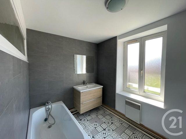 Appartement F3 à louer - 3 pièces - 71.0 m2 - ST GEORGES DE RENEINS - 69 - RHONE-ALPES - Century 21 Coquillat Immobilier