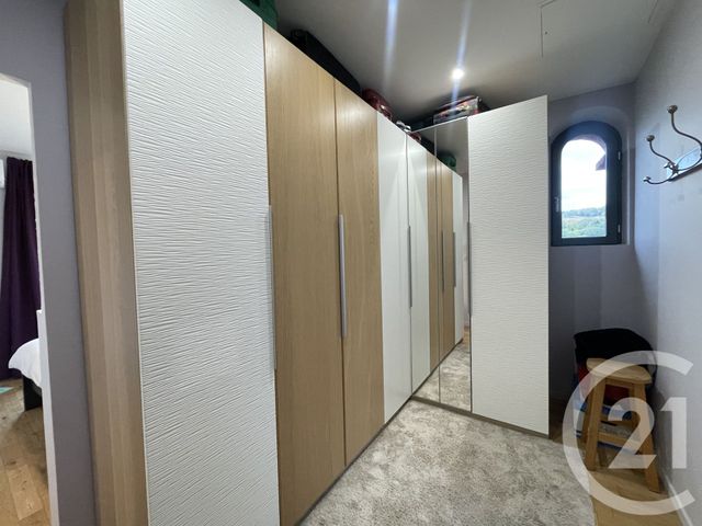 maison à louer - 5 pièces - 150.0 m2 - VAUX EN BEAUJOLAIS - 69 - RHONE-ALPES - Century 21 Coquillat Immobilier