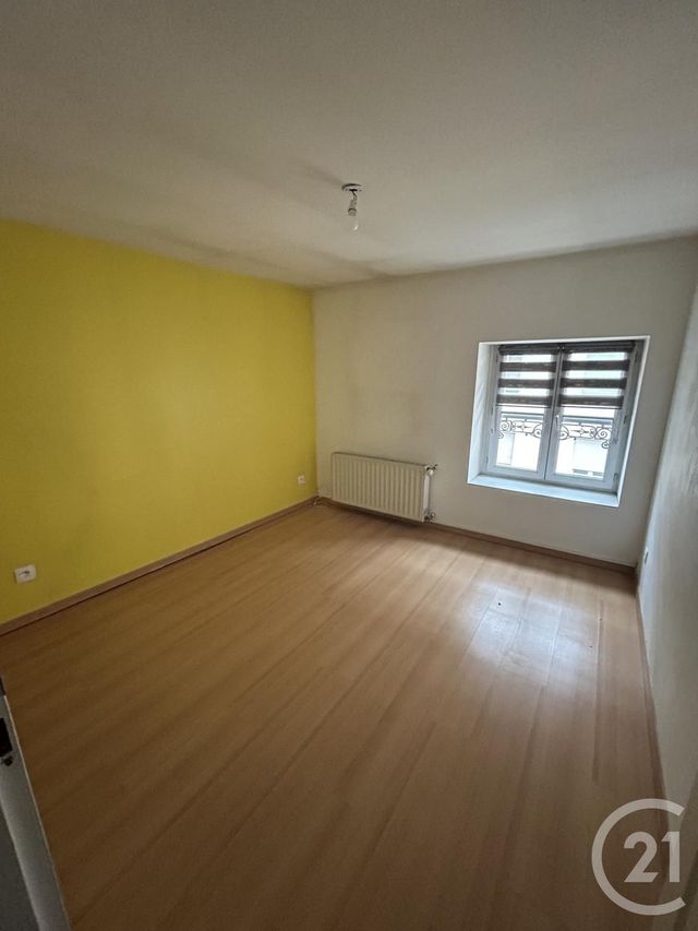 Appartement F3 à louer - 3 pièces - 51.0 m2 - VILLEFRANCHE SUR SAONE - 69 - RHONE-ALPES - Century 21 Coquillat Immobilier