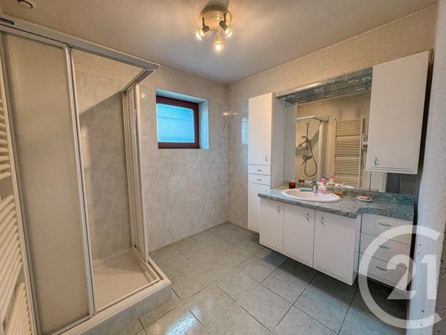 Appartement T2 à vendre - 2 pièces - 70.72 m2 - ARS SUR FORMANS - 01 - RHONE-ALPES - Century 21 Coquillat Immobilier