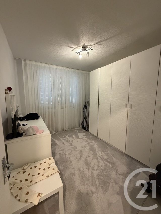 Appartement F4 à louer - 4 pièces - 79.2 m2 - VILLEFRANCHE SUR SAONE - 69 - RHONE-ALPES - Century 21 Coquillat Immobilier