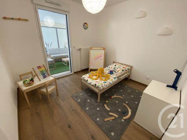 Appartement T4 à vendre - 4 pièces - 78.8 m2 - VILLEFRANCHE SUR SAONE - 69 - RHONE-ALPES - Century 21 Coquillat Immobilier