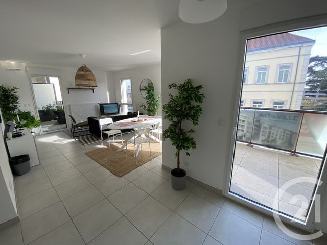 Appartement T4 à vendre - 4 pièces - 78.8 m2 - VILLEFRANCHE SUR SAONE - 69 - RHONE-ALPES - Century 21 Coquillat Immobilier