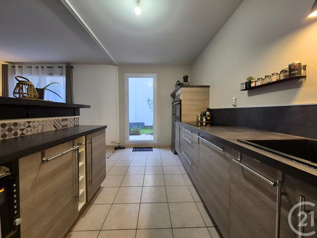 Appartement T3 à vendre - 3 pièces - 68.88 m2 - VILLEFRANCHE SUR SAONE - 69 - RHONE-ALPES - Century 21 Coquillat Immobilier