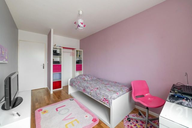 Appartement F4 à louer - 4 pièces - 74.84 m2 - VILLEFRANCHE SUR SAONE - 69 - RHONE-ALPES - Century 21 Coquillat Immobilier