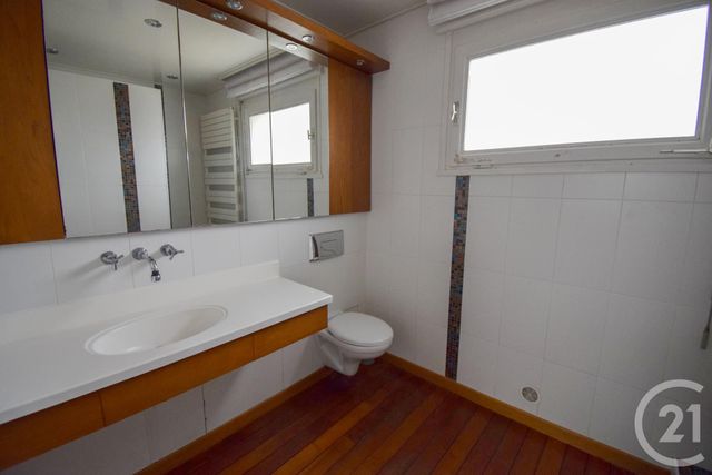 Appartement F4 à vendre - 5 pièces - 122.79 m2 - LES CHERES - 69 - RHONE-ALPES - Century 21 Coquillat Immobilier