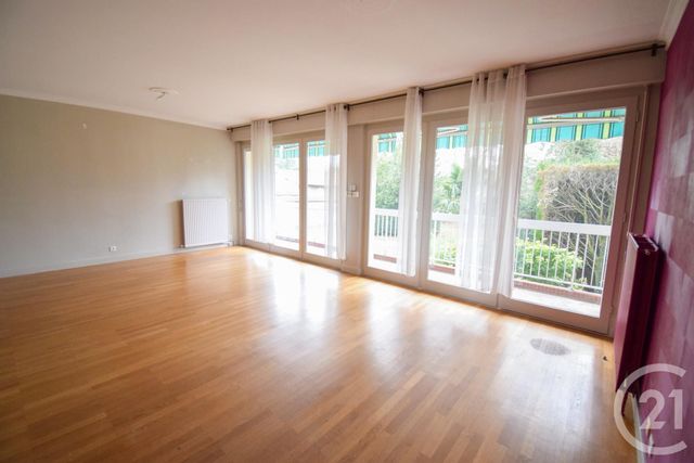 Appartement F4 à vendre - 5 pièces - 122.79 m2 - LES CHERES - 69 - RHONE-ALPES - Century 21 Coquillat Immobilier