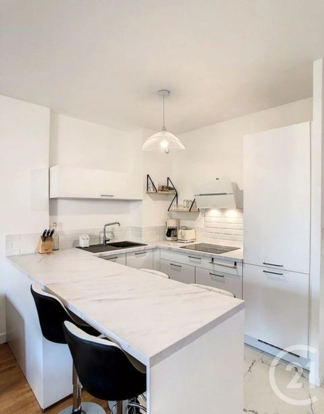 Appartement F2 à louer - 2 pièces - 33.33 m2 - TASSIN LA DEMI LUNE - 69 - RHONE-ALPES - Century 21 Coquillat Immobilier