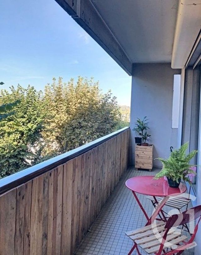 Appartement F2 à louer - 2 pièces - 33.33 m2 - TASSIN LA DEMI LUNE - 69 - RHONE-ALPES - Century 21 Coquillat Immobilier