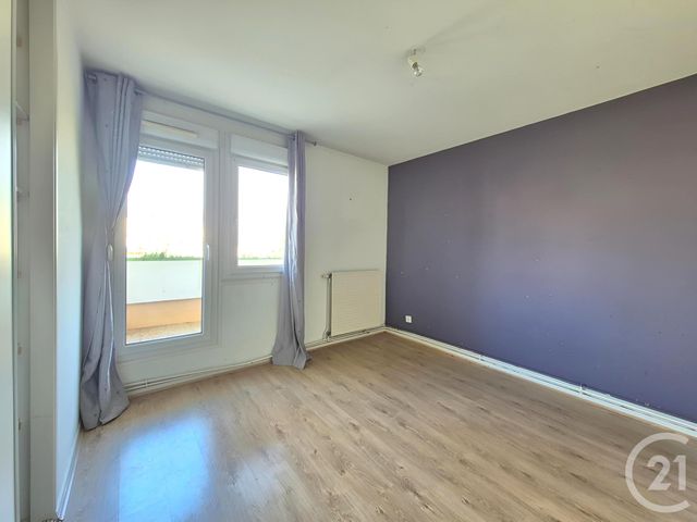 Appartement T4 à vendre - 4 pièces - 80.64 m2 - ST GEORGES DE RENEINS - 69 - RHONE-ALPES - Century 21 Coquillat Immobilier