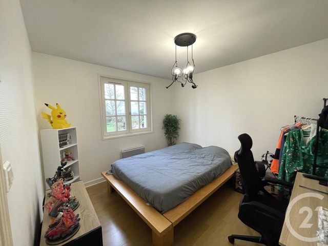 Appartement F3 à louer - 3 pièces - 60.3 m2 - CHALEINS - 01 - RHONE-ALPES - Century 21 Coquillat Immobilier