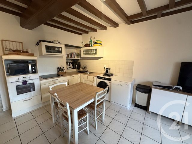 Appartement T3 à louer - 3 pièces - 45.75 m2 - SAVIGNEUX - 01 - RHONE-ALPES - Century 21 Coquillat Immobilier