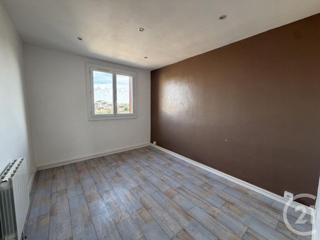 Appartement T3 à louer - 4 pièces - 63.63 m2 - VILLEFRANCHE SUR SAONE - 69 - RHONE-ALPES - Century 21 Coquillat Immobilier