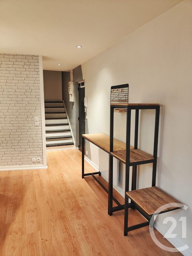 Appartement F2 à vendre - 2 pièces - 49.7 m2 - VILLEFRANCHE SUR SAONE - 69 - RHONE-ALPES - Century 21 Coquillat Immobilier