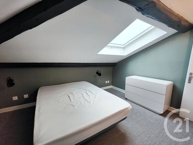 Appartement F2 à vendre - 2 pièces - 49.7 m2 - VILLEFRANCHE SUR SAONE - 69 - RHONE-ALPES - Century 21 Coquillat Immobilier