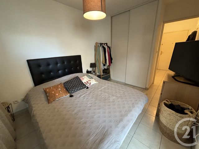 Appartement T2 à louer - 2 pièces - 36.0 m2 - VILLEFRANCHE SUR SAONE - 69 - RHONE-ALPES - Century 21 Coquillat Immobilier