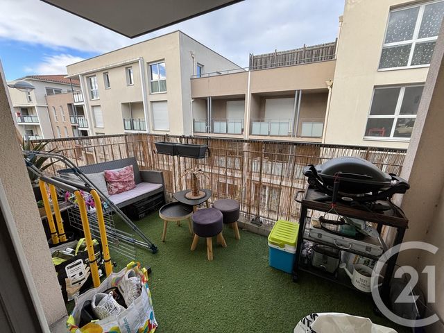 Appartement T2 à louer - 2 pièces - 36.0 m2 - VILLEFRANCHE SUR SAONE - 69 - RHONE-ALPES - Century 21 Coquillat Immobilier