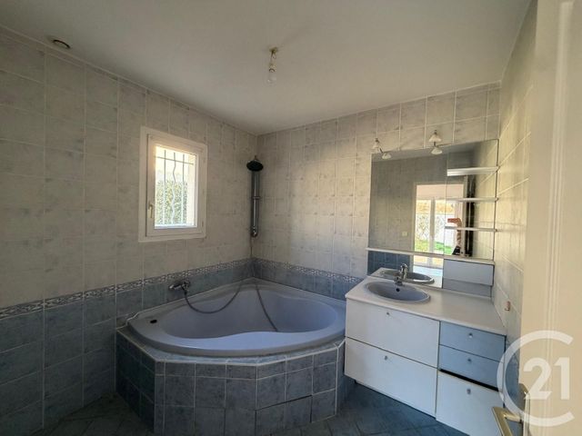 maison à louer - 5 pièces - 154.62 m2 - REYRIEUX - 01 - RHONE-ALPES - Century 21 Coquillat Immobilier