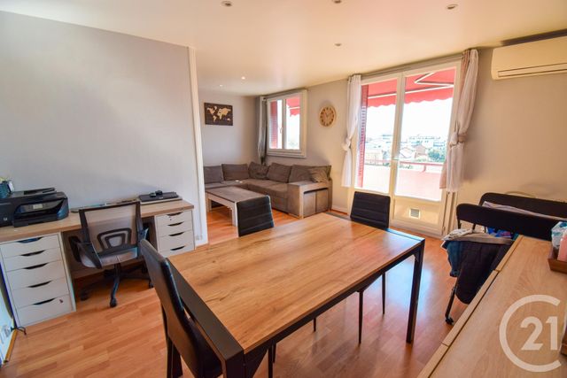 Appartement F3 à vendre - 3 pièces - 63.09 m2 - VILLEFRANCHE SUR SAONE - 69 - RHONE-ALPES - Century 21 Coquillat Immobilier