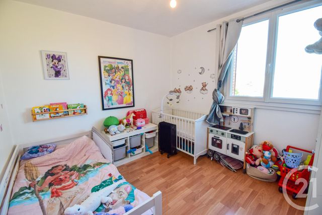 Appartement F3 à vendre - 3 pièces - 63.09 m2 - VILLEFRANCHE SUR SAONE - 69 - RHONE-ALPES - Century 21 Coquillat Immobilier