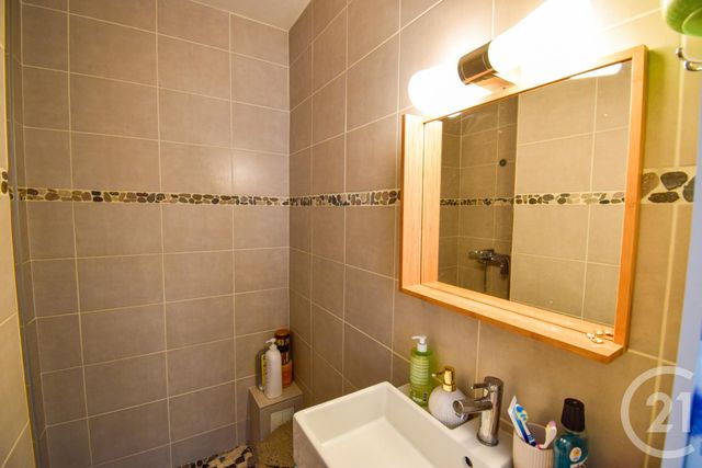 Appartement F3 à vendre - 3 pièces - 63.09 m2 - VILLEFRANCHE SUR SAONE - 69 - RHONE-ALPES - Century 21 Coquillat Immobilier