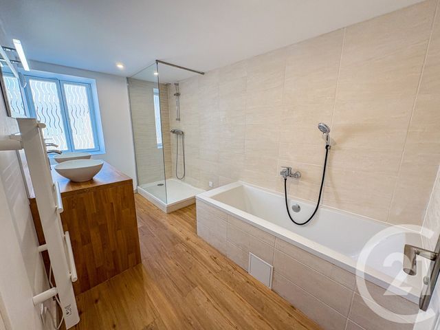 Appartement F5 à vendre - 5 pièces - 92.29 m2 - CHARNAY - 69 - RHONE-ALPES - Century 21 Coquillat Immobilier