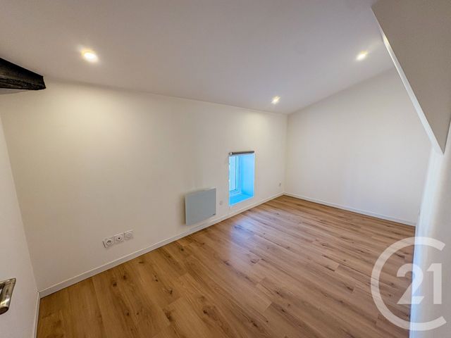 Appartement F5 à vendre - 5 pièces - 92.29 m2 - CHARNAY - 69 - RHONE-ALPES - Century 21 Coquillat Immobilier