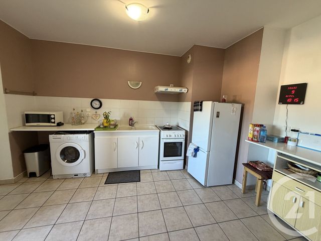 Appartement F3 à louer - 3 pièces - 75.0 m2 - FAREINS - 01 - RHONE-ALPES - Century 21 Coquillat Immobilier