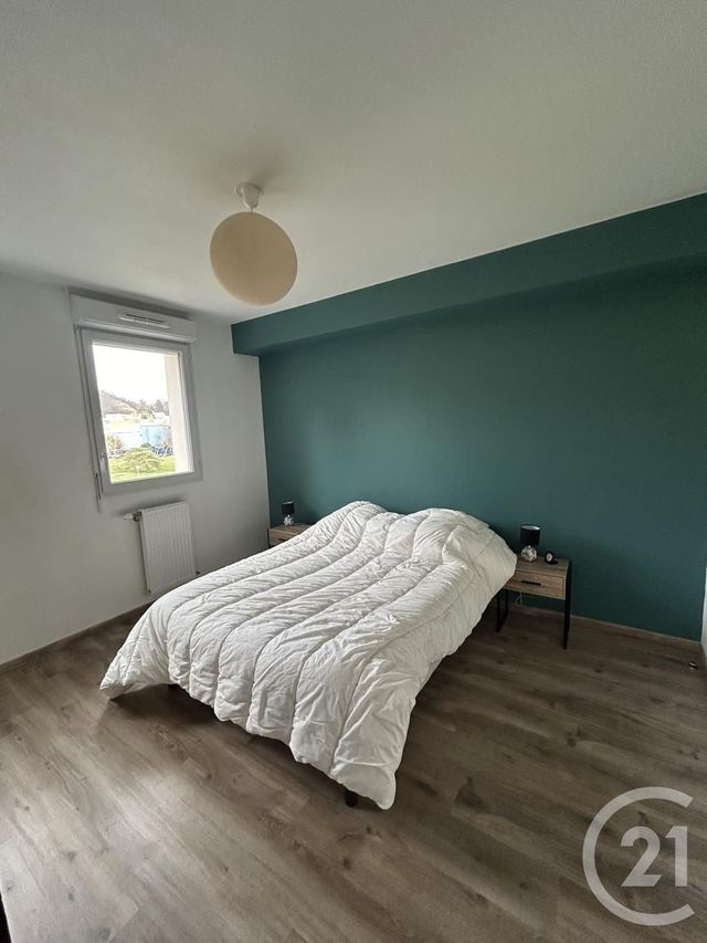 Appartement F2 à louer - 2 pièces - 42.6 m2 - NEUVILLE SUR SAONE - 69 - RHONE-ALPES - Century 21 Coquillat Immobilier