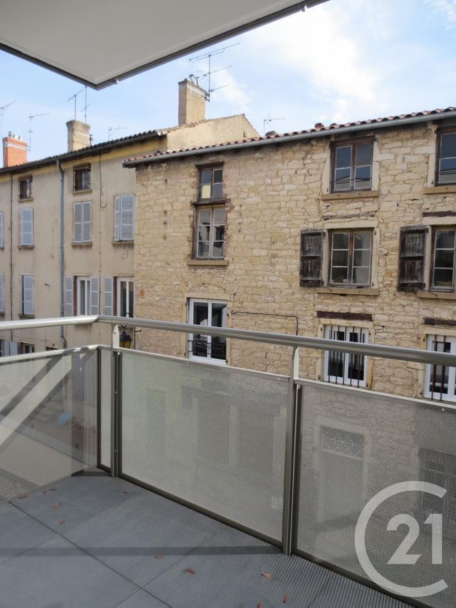 Appartement Studio à louer - 1 pièce - 28.28 m2 - VILLEFRANCHE SUR SAONE - 69 - RHONE-ALPES - Century 21 Coquillat Immobilier