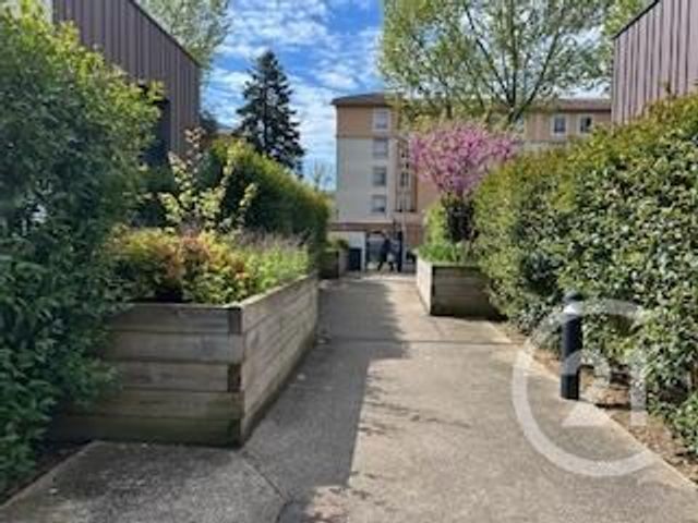 Appartement F2 à vendre - 4 pièces - 41.81 m2 - VILLEFRANCHE SUR SAONE - 69 - RHONE-ALPES - Century 21 Coquillat Immobilier