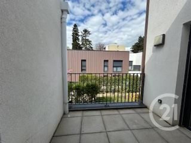 Appartement F2 à vendre - 4 pièces - 41.81 m2 - VILLEFRANCHE SUR SAONE - 69 - RHONE-ALPES - Century 21 Coquillat Immobilier