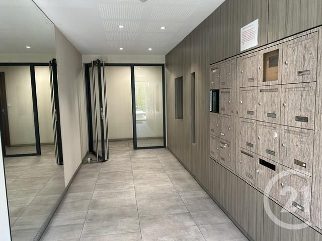 Appartement F2 à vendre - 2 pièces - 41.81 m2 - VILLEFRANCHE SUR SAONE - 69 - RHONE-ALPES - Century 21 Coquillat Immobilier