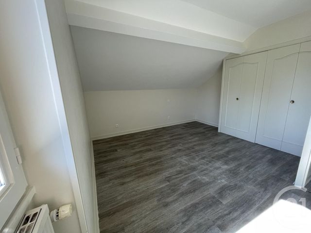 maison à louer - 5 pièces - 109.76 m2 - VILLEFRANCHE SUR SAONE - 69 - RHONE-ALPES - Century 21 Coquillat Immobilier