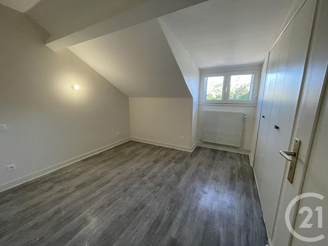 maison à louer - 5 pièces - 109.76 m2 - VILLEFRANCHE SUR SAONE - 69 - RHONE-ALPES - Century 21 Coquillat Immobilier