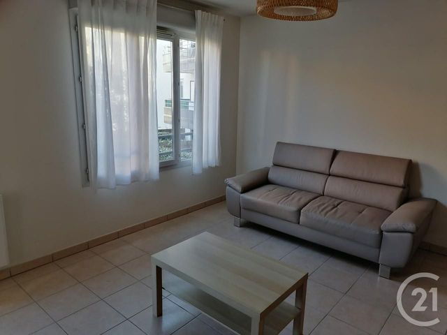 Appartement T3 à louer - 3 pièces - 58.77 m2 - VILLEFRANCHE SUR SAONE - 69 - RHONE-ALPES - Century 21 Coquillat Immobilier
