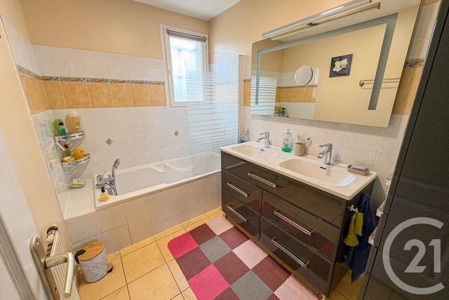 maison à vendre - 4 pièces - 98.0 m2 - VILLEFRANCHE SUR SAONE - 69 - RHONE-ALPES - Century 21 Coquillat Immobilier