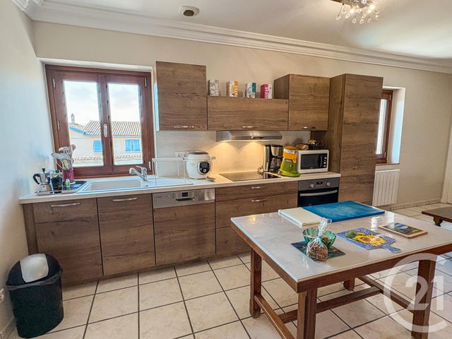 Appartement F3 à vendre - 3 pièces - 71.61 m2 - ST GEORGES DE RENEINS - 69 - RHONE-ALPES - Century 21 Coquillat Immobilier
