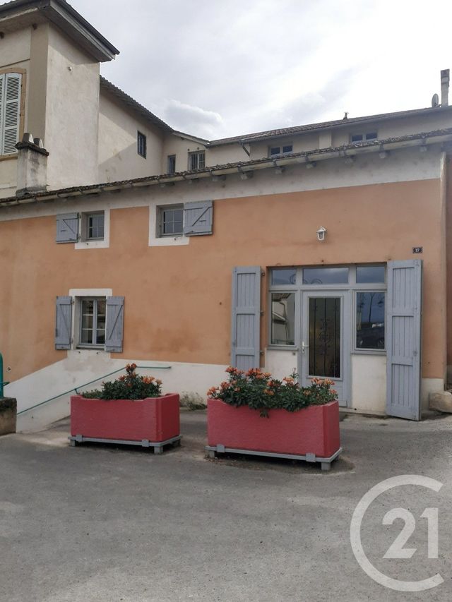 maison à louer - 4 pièces - 114.0 m2 - VAUX EN BEAUJOLAIS - 69 - RHONE-ALPES - Century 21 Coquillat Immobilier