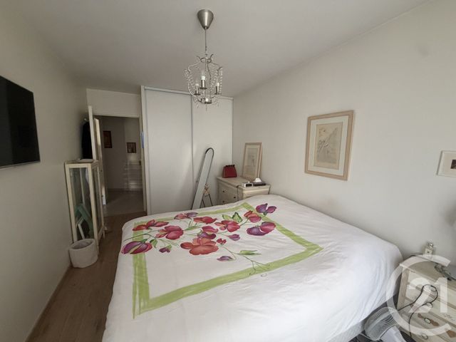 Appartement F3 à louer - 3 pièces - 63.74 m2 - FONTAINES SUR SAONE - 69 - RHONE-ALPES - Century 21 Coquillat Immobilier