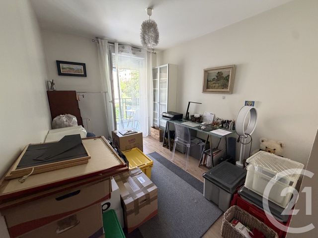 Appartement F3 à louer - 3 pièces - 63.74 m2 - FONTAINES SUR SAONE - 69 - RHONE-ALPES - Century 21 Coquillat Immobilier