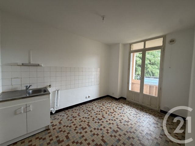 Appartement à louer - 3 pièces - 59.65 m2 - VILLEFRANCHE SUR SAONE - 69 - RHONE-ALPES - Century 21 Coquillat Immobilier