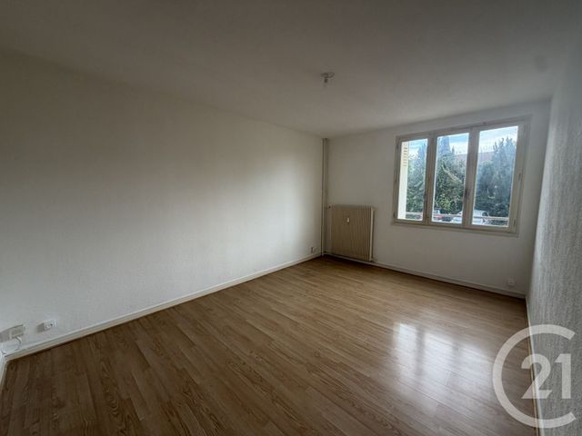 Appartement à louer - 3 pièces - 59.65 m2 - VILLEFRANCHE SUR SAONE - 69 - RHONE-ALPES - Century 21 Coquillat Immobilier