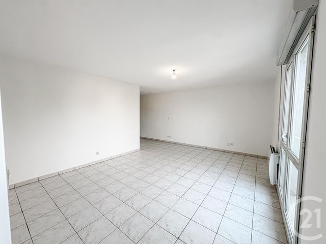 Appartement F2 à vendre - 2 pièces - 48.48 m2 - VILLEFRANCHE SUR SAONE - 69 - RHONE-ALPES - Century 21 Coquillat Immobilier