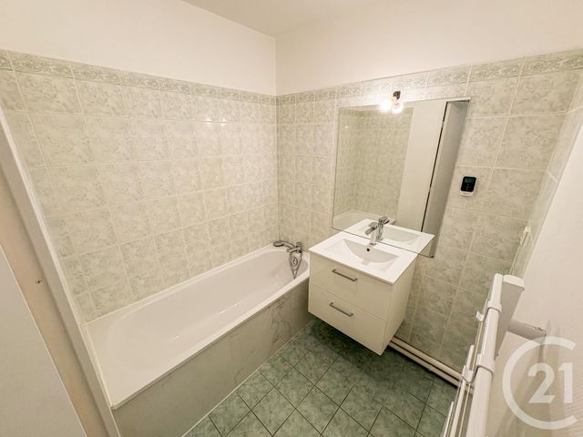 Appartement F2 à vendre - 2 pièces - 48.48 m2 - VILLEFRANCHE SUR SAONE - 69 - RHONE-ALPES - Century 21 Coquillat Immobilier