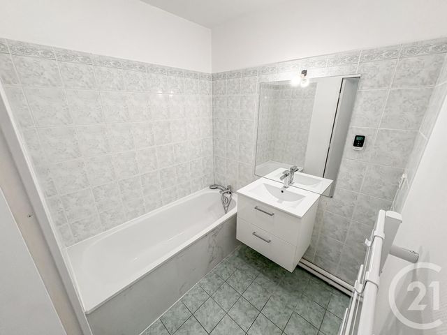 Appartement F2 à vendre - 2 pièces - 48.48 m2 - VILLEFRANCHE SUR SAONE - 69 - RHONE-ALPES - Century 21 Coquillat Immobilier