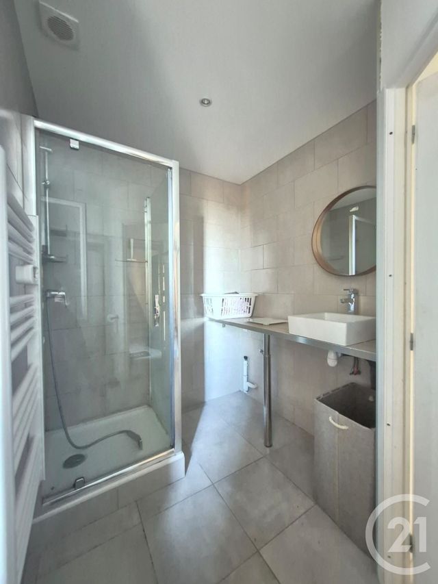 Appartement T2 à louer - 2 pièces - 50.83 m2 - TREVOUX - 01 - RHONE-ALPES - Century 21 Coquillat Immobilier