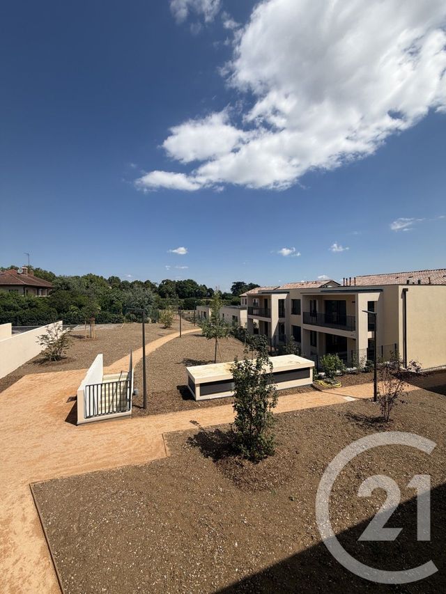Appartement à louer - 4 pièces - 79.97 m2 - GLEIZE - 69 - RHONE-ALPES - Century 21 Coquillat Immobilier