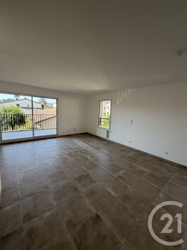 Appartement à louer - 4 pièces - 79.97 m2 - GLEIZE - 69 - RHONE-ALPES - Century 21 Coquillat Immobilier