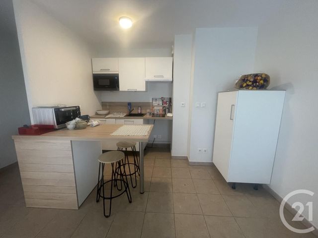 Appartement F2 à louer - 2 pièces - 41.0 m2 - VILLEFRANCHE SUR SAONE - 69 - RHONE-ALPES - Century 21 Coquillat Immobilier